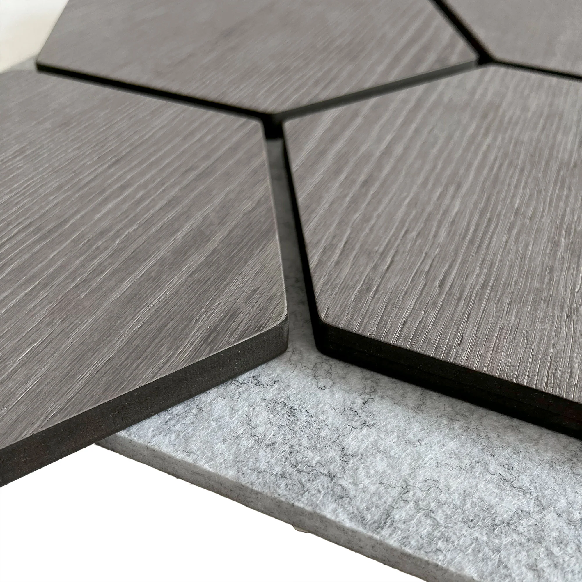 Hexagon Panel Grijs Walnoot met Grijs Vilt 81CM | Akoestisch | Wanddecor | Zeshoekig - Image 4