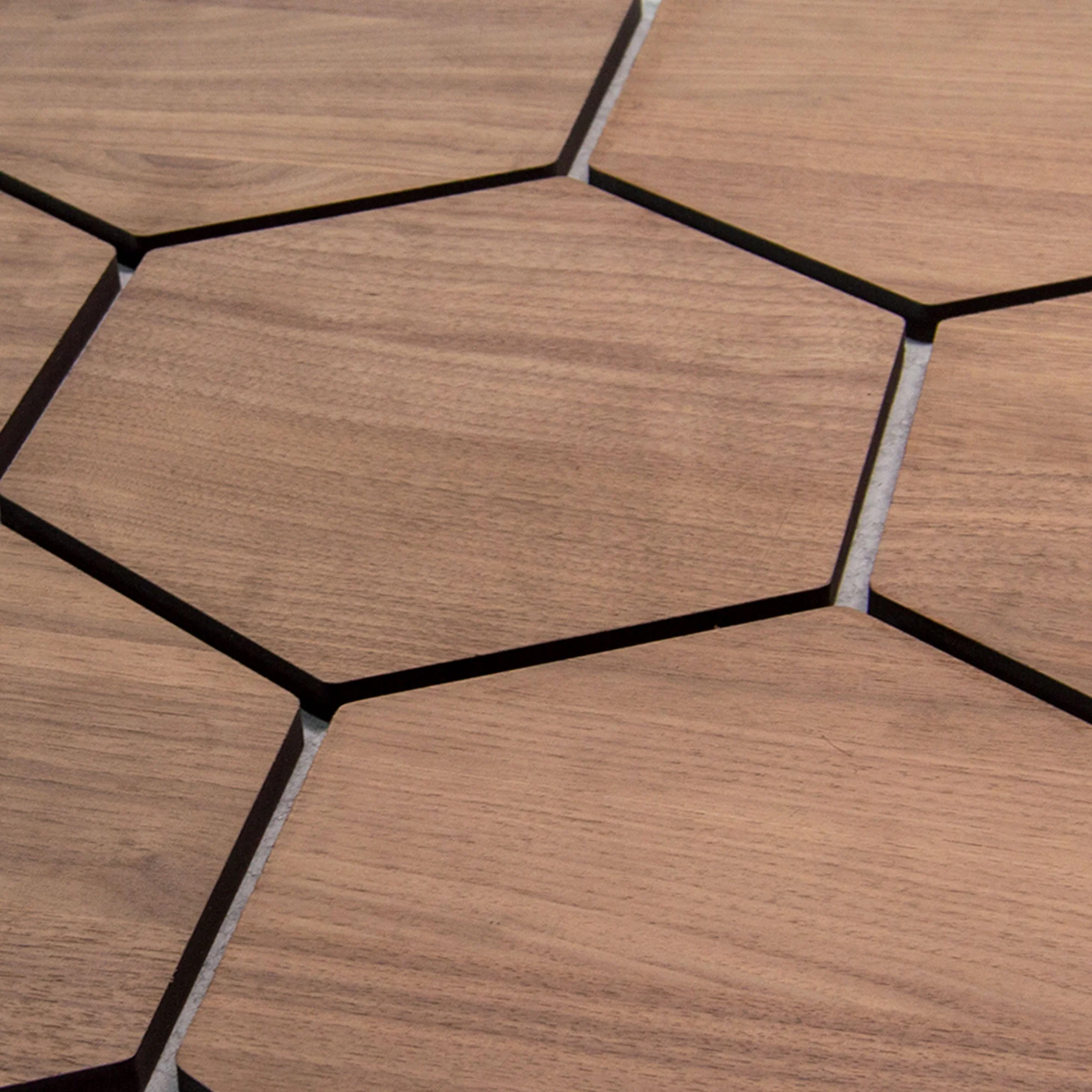 Hexagon Panel Walnoot met Grijs Vilt 81CM | Akoestisch | Wanddecor | Zeshoekig - Image 3